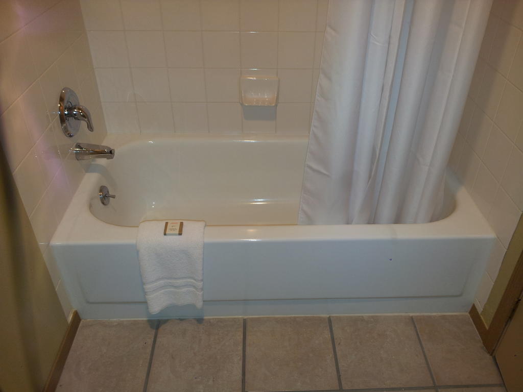 South Tacoma Suites Værelse billede